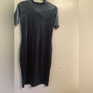 The Editor’s Market velvet sheath dress